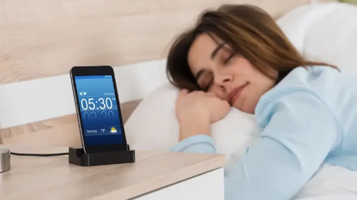 اضطرابات النوم: كيف تعيد ضبط ساعتك البيولوجية وتنام بهدوء؟