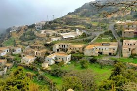 عمارة أصيلة وحياة فطرية غنية: هذا ما يميز قرية عقبة تلاع