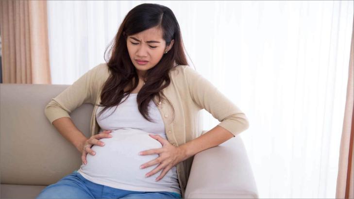 الحمل خارج الرحم: كيف تحمين نفسك وتتعاملين مع الأعراض بوعي؟