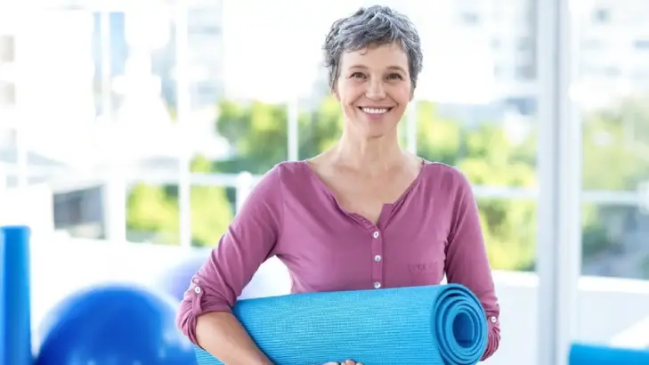 الغذاء والصحة النفسية: نظام غذائي مثالي لفترة انقطاع الطمث