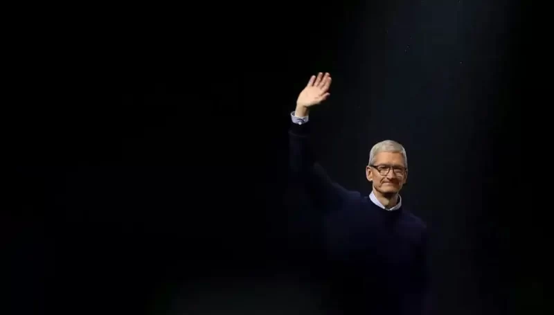 تطور قيادة أبل: من ستيف جوبز إلى العصر الجديد