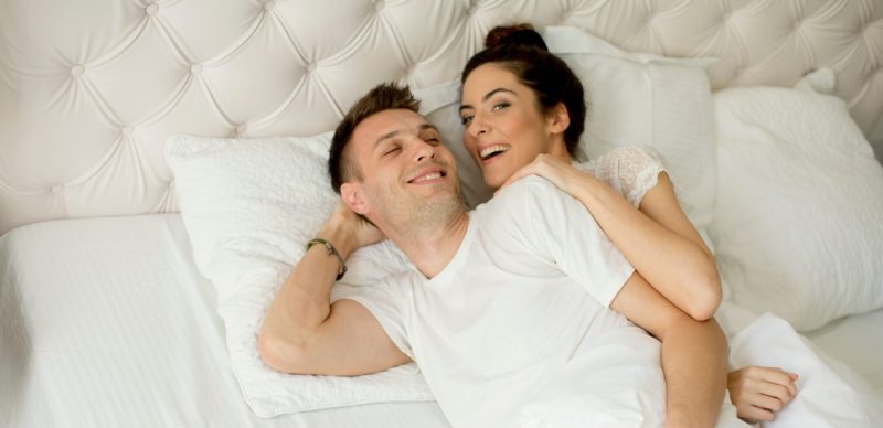 الإعجاب: هل تعرفين تأثيره الحقيقي على علاقتك الزوجية؟