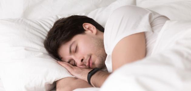 من علم النفس إلى تفسير الأحلام: تحليل رؤية الطفل في المنام