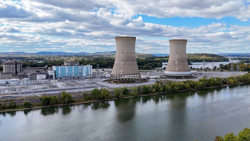 تحول الطاقة في أمريكا: هل ينجح التوازن بين البيئة والطلب المتزايد؟