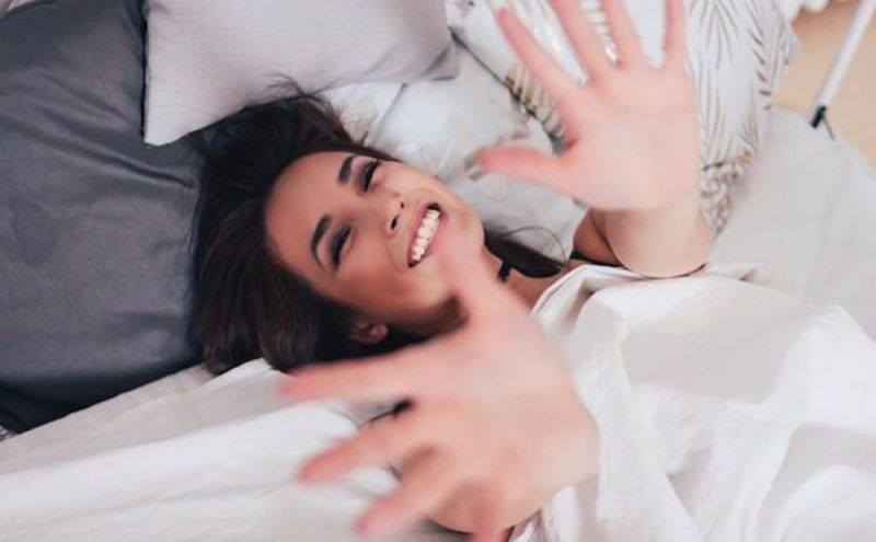 التبول بعد الجماع: معلومات ونصائح حول قذف المرأة