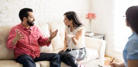 التعامل مع التوتر في الزواج: طرق مبتكرة لتقليل المشاكل