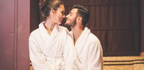 كل ما تريد معرفته عن الاغتسال بعد الجماع