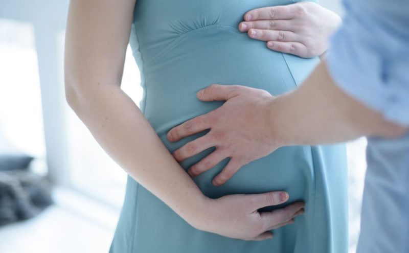 كل ما يخص العلاقة الحميمة الآمنة أثناء الحمل