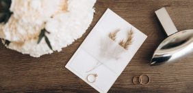 تصميم كرت الزواج: دعوة تعكس ذوقك الرفيع