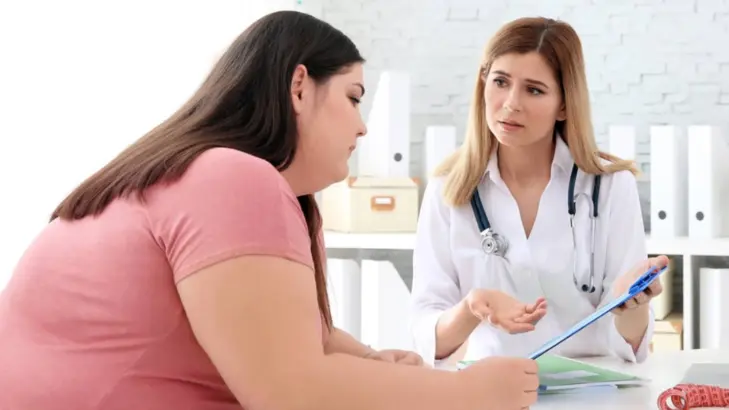 السمنة وPCOS: نصائح غذائية وتمارين رياضية مخصصة