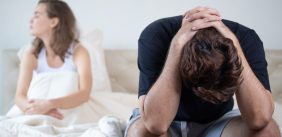 لا تستسلمي: أسباب فتور العلاقة الزوجية وطرق فعالة لاستعادة الدفء