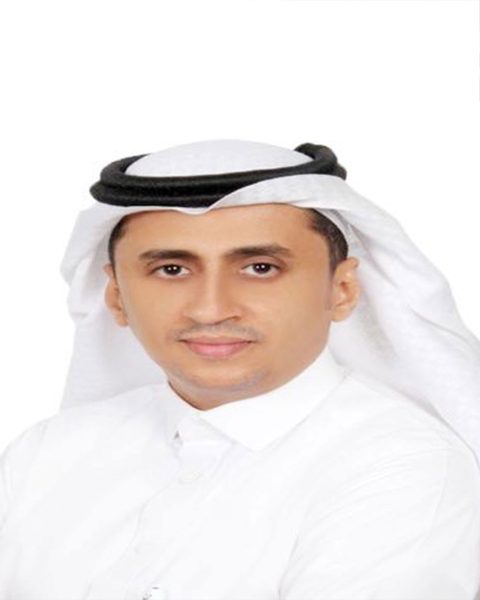 علي الحازمي: تفاصيل من حياة شاعر سعودي معاصر