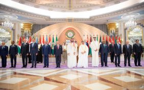 القمم العربية في السعودية: جهود مستمرة نحو السلام الإقليمي