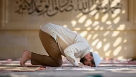 صلاة الاستخارة وصلاة الحاجة: أيهما أفضل لحاجتك؟
