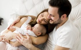 العلاقة الحميمة بعد الولادة: دليل الزوجين