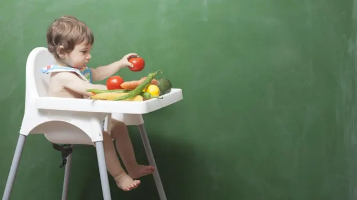 الأخطاء الشائعة في تغذية نمو دماغ الطفل وكيف تتجنبها