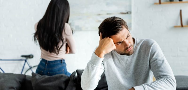 نصائح ذهبية للزوجة: كيف تتعاملين مع تجاهل الزوج بذكاء؟