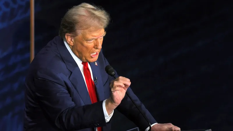 ماذا ينتظر تيك توك في أمريكا؟ ترامب يتخذ القرار