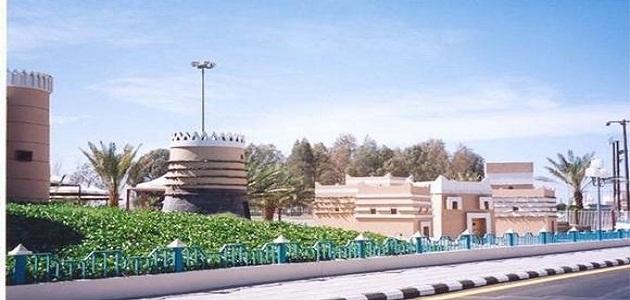 السياحة في بيشة: جبل الصايرة البيضاء لوحة فنية