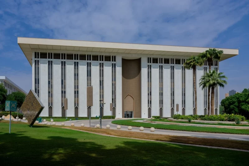 استكشاف آفاق جديدة: الذكاء الاصطناعي يعيد تعريف المدفوعات الرقمية