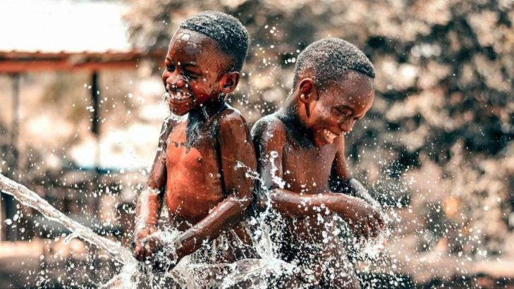 النظافة الشخصية للأطفال: كيف نحول الروتين اليومي إلى تجربة إيجابية؟