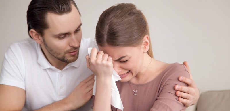 سيكولوجية الزوج: مفاتيح لفهم أعمق لدموع الزوجة