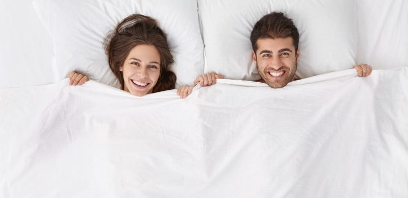 أسرار المتعة الزوجية: طرق مبتكرة لأوضاع الجماع