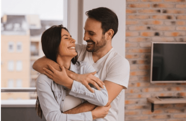 كيف تخططين للعلاقة الحميمة؟ دليل شامل للمتزوجين