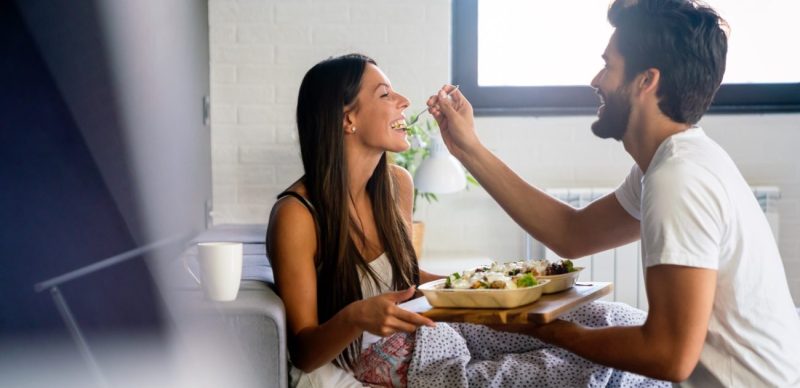 أطعمة تعزز الرغبة الجنسية: دليل المرأة لحياة مفعمة