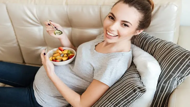 تغذية الأم والجنين: نظام غذائي صحي لنمو مثالي