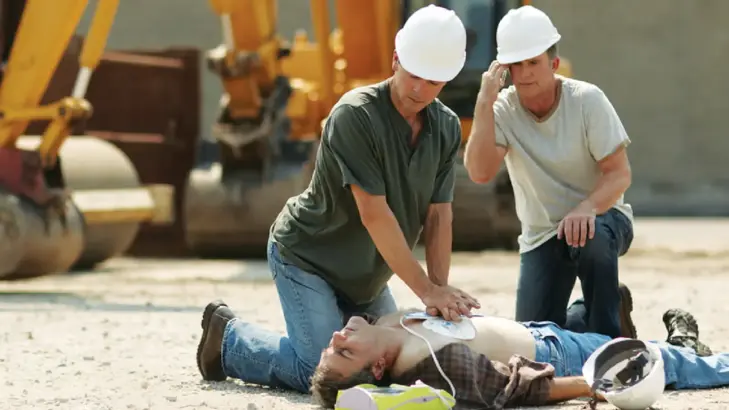 الإنعاش القلبي الرئوي: مهارة ضرورية لكل منزل لإنقاذ حياة