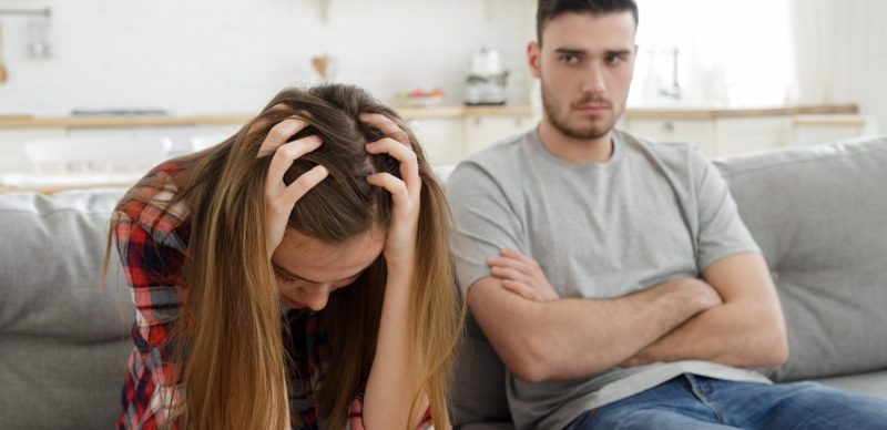 التجاهل في العلاقات الزوجية: كيف تبنين علاقة أقوى وأكثر صحة؟