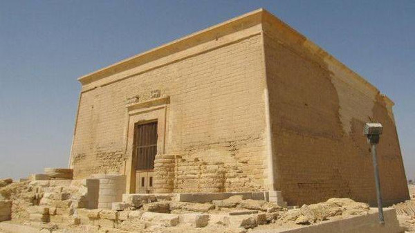 قصر قارون الفيوم: دليلك الشامل للأسرار الأثرية