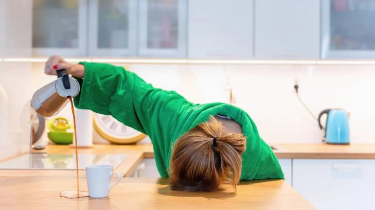 الحلول الجذرية للحرمان من النوم: من البيئة إلى اليقظة الذهنية