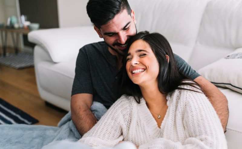 العلاقة الحميمة في الزواج: أهميتها ومفاتيح الرضا المتبادل