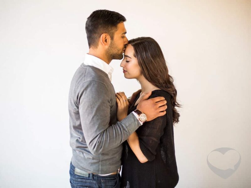 أسرار السعادة في رحلة الزواج وبناء الأسرة من البداية