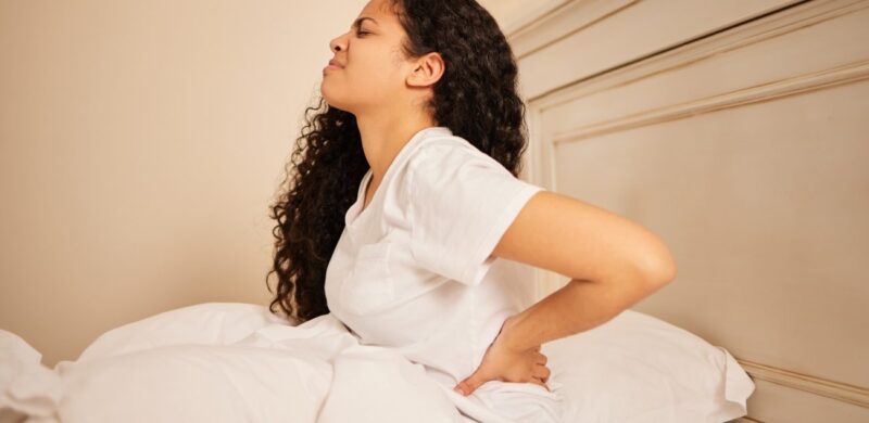 الوقاية والعلاج من آلام أسفل الظهر بعد الجماع: خطوات بسيطة