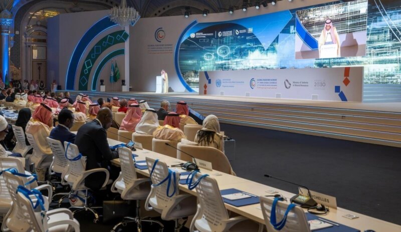 مستقبل الصناعة: كيف تشكل الريادة الصناعية السعودية المشهد؟