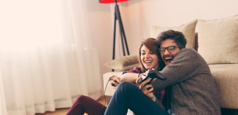 دليلكم لـ الألعاب الزوجية: تقارب، تواصل، وسعادة دائمة