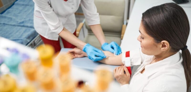 دليل المقبلين على الزواج: أهمية فحص ما قبل الزواج والتحضير له