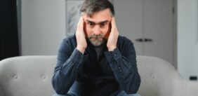 لا تتجاهلها: أبرز أعراض سن الخمسين عند الرجل وتأثيرها على الحياة