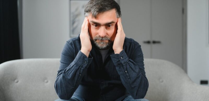 لا تتجاهلها: أبرز أعراض سن الخمسين عند الرجل وتأثيرها على الحياة