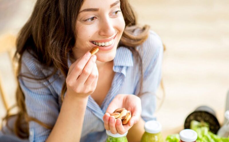 الغذاء كدعم للحب: استكشاف تأثير التغذية على العلاقة الزوجية