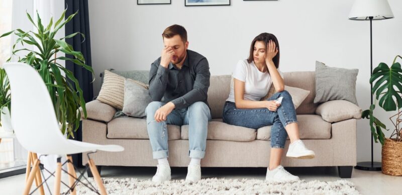 فهم الفراغ العاطفي عند المرأة: من المؤشرات الصامتة إلى طرق العلاج