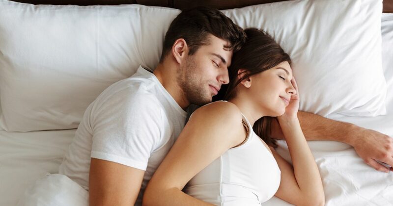 وضعية الملعقة: لماذا هي الأفضل للمبتدئين وفترة التعافي؟