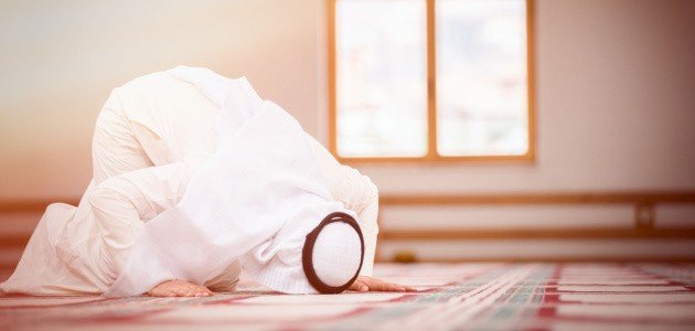 تأويل الصلاة في المنام: فهم رسائل الأحلام الدينية