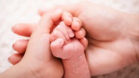 التغلب على الألم في الولادة الطبيعية: تقنيات دوائية وغير دوائية