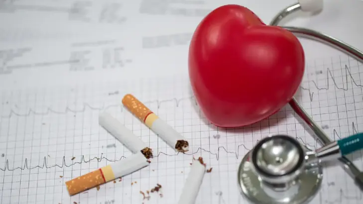 الإقلاع عن التدخين: خطوتك الأولى نحو قلب صحي خالٍ من أمراض القلب