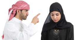 بناء جسور الاحترام: التعامل مع الزوج المسيء لفظياً بفعالية