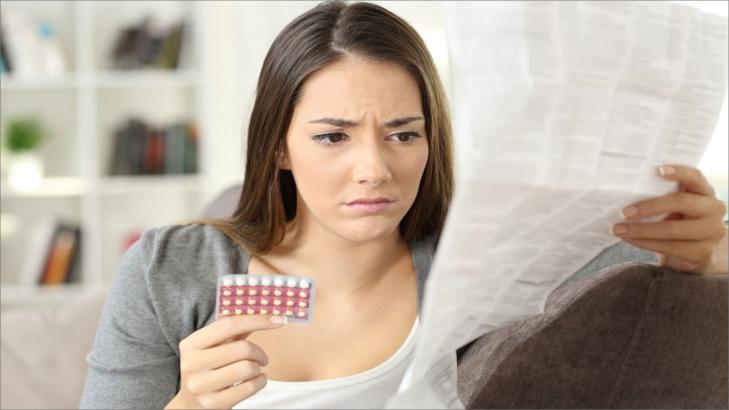 فهم حبوب منع الحمل: إيجابيات وسلبيات لاتخاذ قرار مستنير